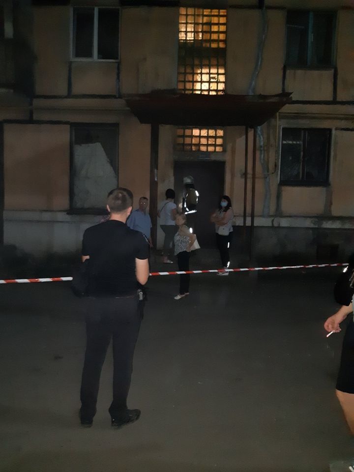 будинок евакуація