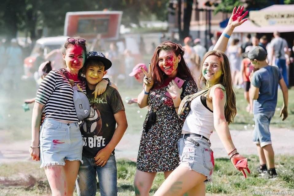 Фестиваль фарб "DANCE UMAN"