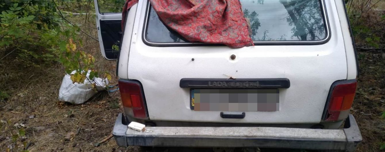 У лісі Харківської області знайшли мертвим чоловіка, який три тижні тому поїхав на відпочинок