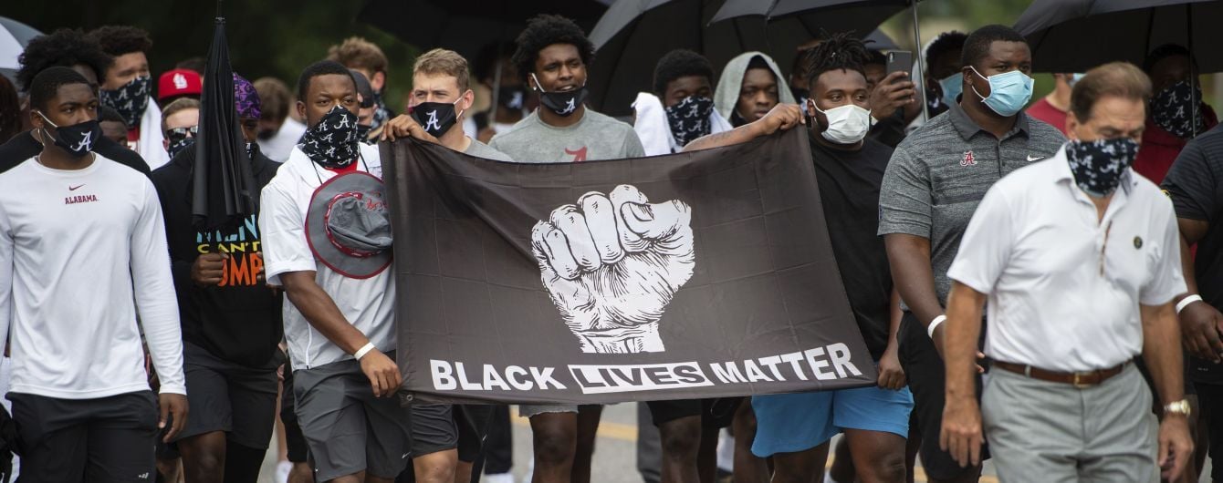 Звіт: 93% протестів Black Lives Matter у США були мирними