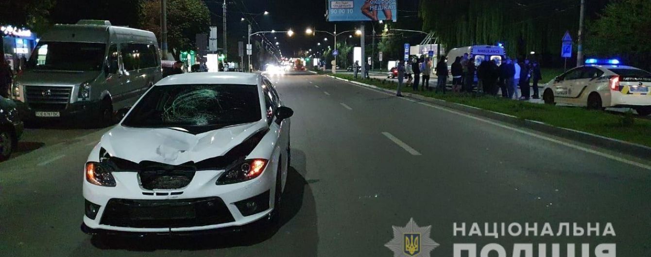 Рухався з великою швидкістю: у Чернівцях водій іномарки на смерть збив підлітка на "зебрі"
