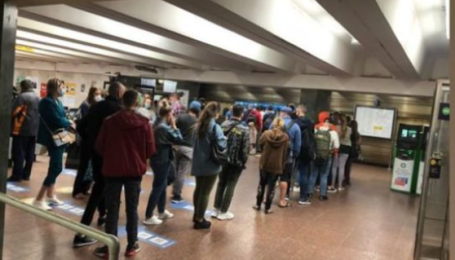 В Киевском метрополитене объяснили причину масштабного сбоя