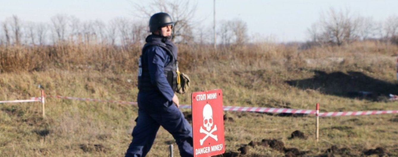 На Донеччині на міні підірвались двоє українських військових