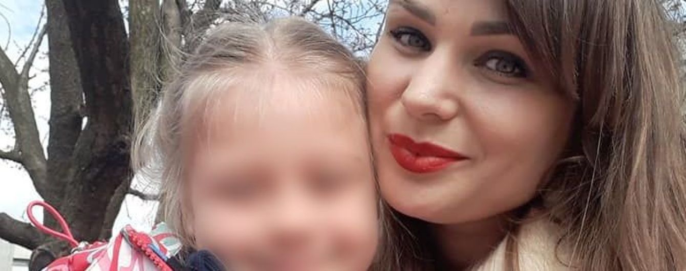 "Он может искалечить ребенку жизнь": в Киеве отец обманом забрал у матери дочь