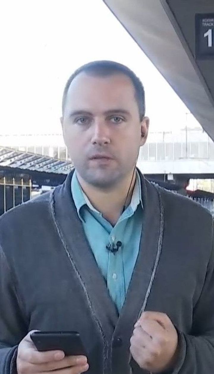 Проводник выбросил пассажира из вагона: последние подробности скандала на железной дороге