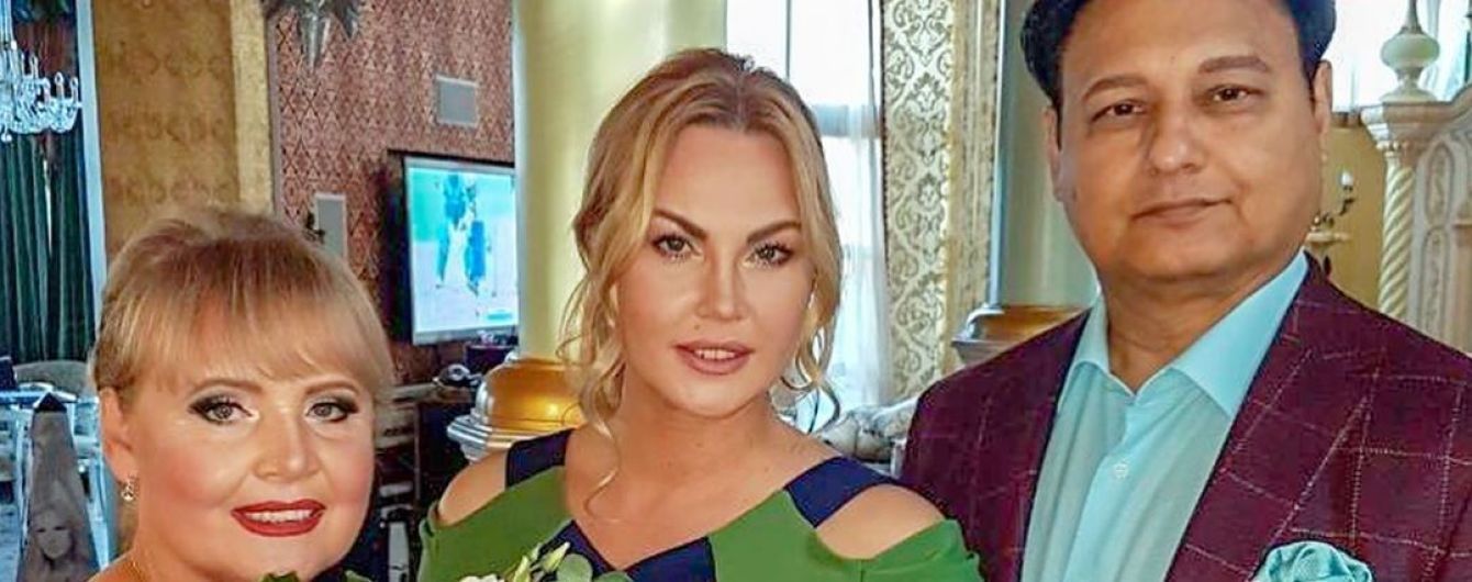 Камалія з чоловіком та мамою підхопили коронавірус