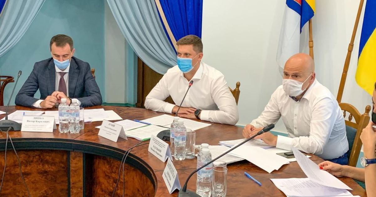 Пацієнти з Одеської області поскаржилися на медицину до парламентського комітету: яка реакція