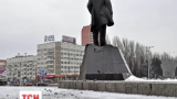В центре Донецка взорвали памятник Ленину