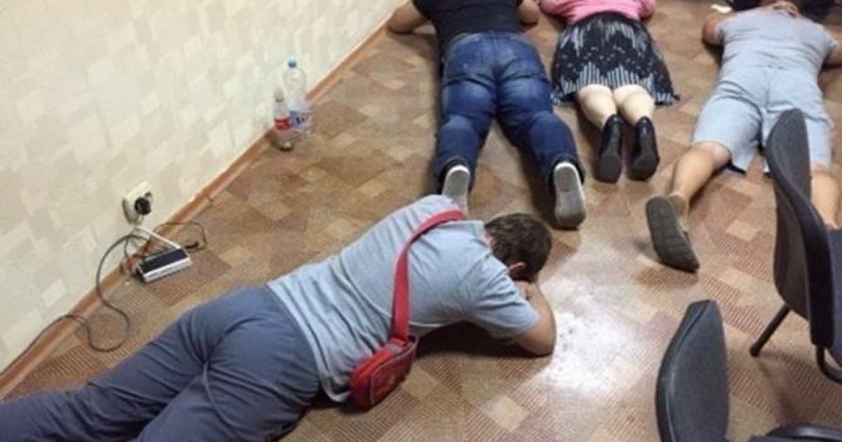 СБУ разоблачила очередную схему финансирования боевиков на сотни миллионов гривен