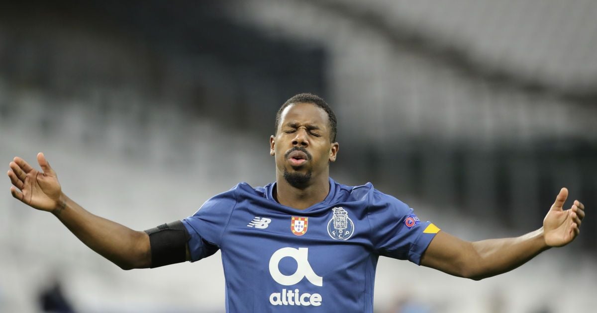 Португальский гранд не хочет продлевать контракт с футболистом из-за сомнений по поводу его возраста