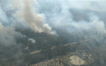Рятувальники досі не можуть локалізувати вогонь у лісі біля ЧАЕС