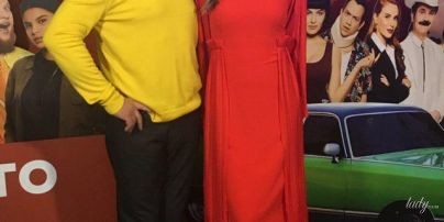 Зірки на прем'єрі комедії: Осадча у червоній сукні, Зібров у жовтому светрі
