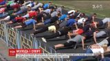 В Запорожье полторы сотни студентов приняли участие в флешмобе в поддержку здорового образа жизни