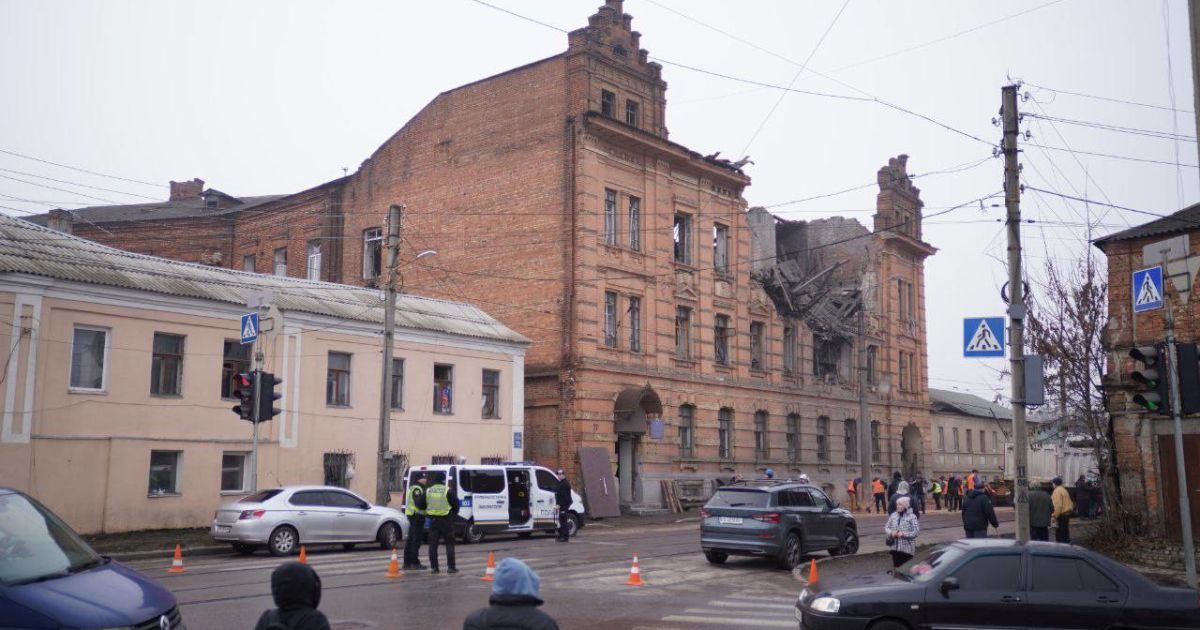 Руйнування в Харкові після атаки безпілотниками