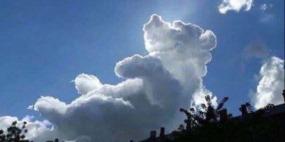 В Англии сфотографировали облако в виде Винни-Пуха
