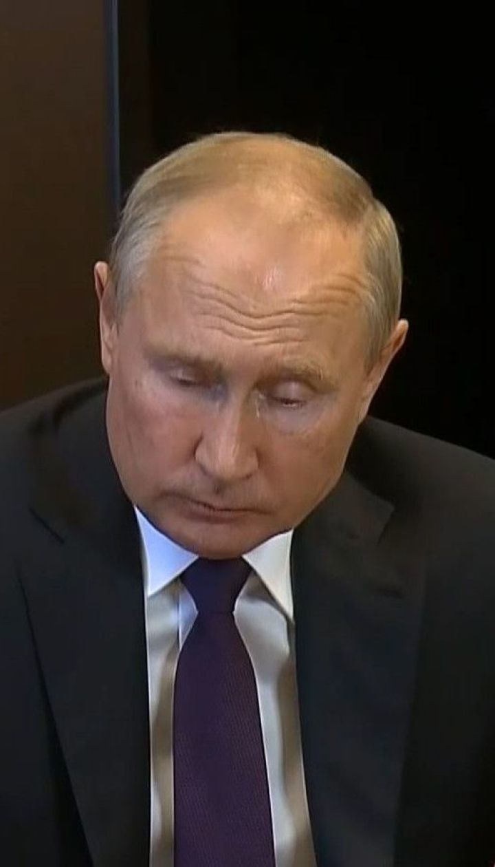 Путін пообіцяв Лукашенку дати 1,5 мільярда доларів кредиту і забрати своїх військових після навчань