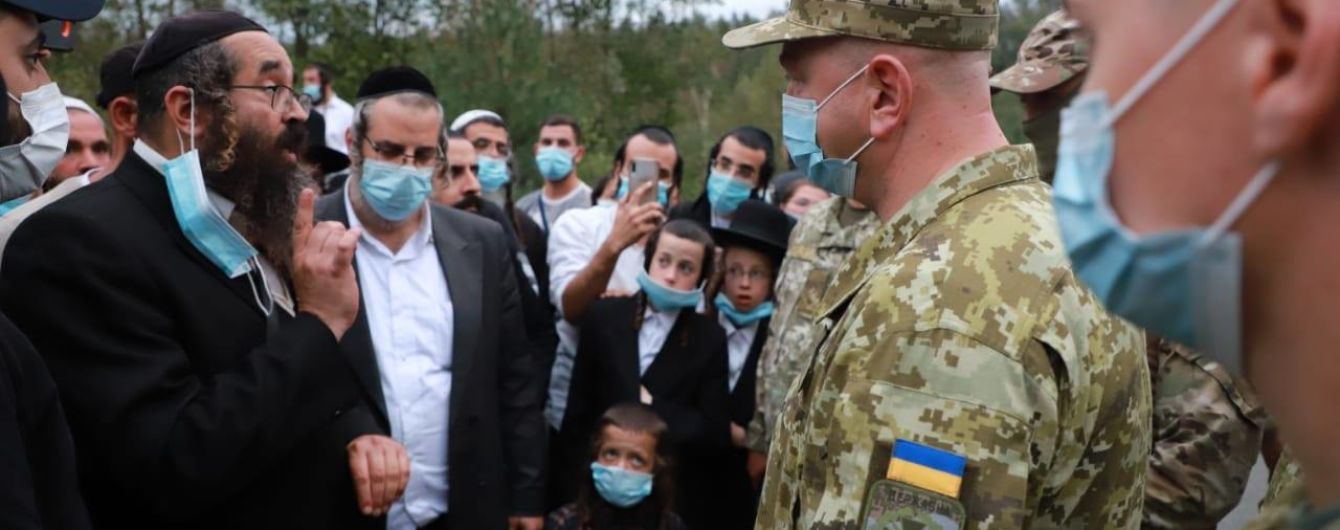 Украино-белорусская граница остается заблокированной из-за толпы хасидов