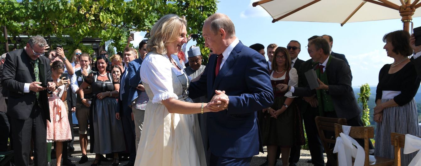 "Вже забув": Зеленський не тримає зла на колишню австрійську міністерку за танці з Путіним