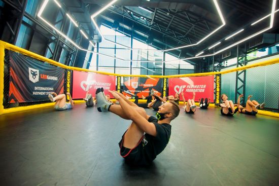 PM Fight Academy з благодійним фондом PM Foundation Ukraine провели дитяче тренування з жіночого самозахисту