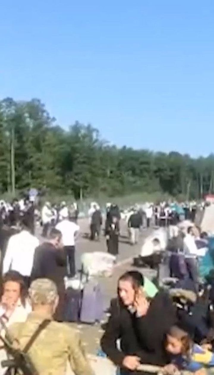 Хасиды на границе тысяча паломников остаются на грани Беларуси и Украины