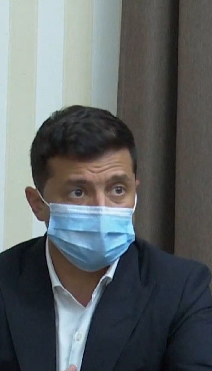 У Львові Зеленський нагородив героїв-рятувальників та зробив попередження львівським правоохоронцям