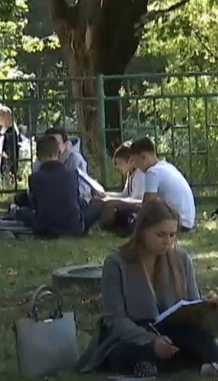 У червоній карантинній зоні залишилося сім областей України