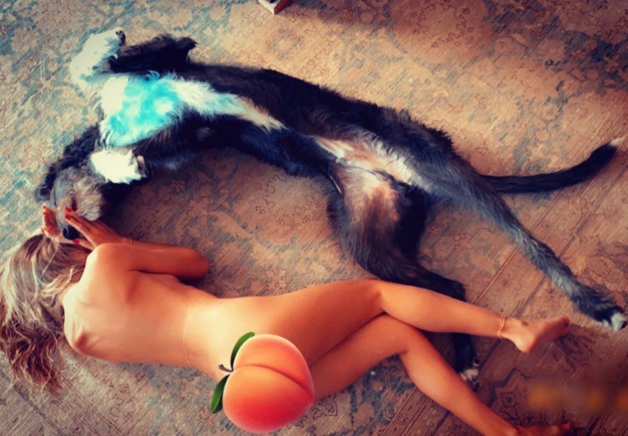 Гаді Клум з собакою