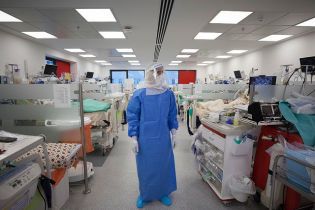 Несмотря на жесткий карантин в Израиле обнаружили рекордное количество случаев коронавируса