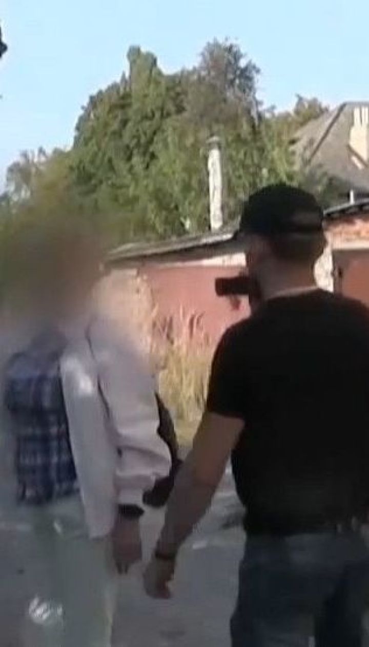 Відповідальність за прямий ефір: що буде з сумськими відеоблогерами, які знімали жінку у багажнику