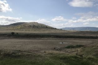 Полуостров засыхает: в Крыму полностью исчезла вода в очередных реке и пруду