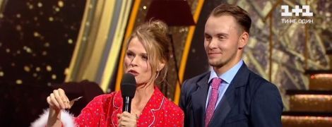Провокационные подарки от Фреймут и Мельник в чулках: как прошел пятый эфир "Танців з зірками"