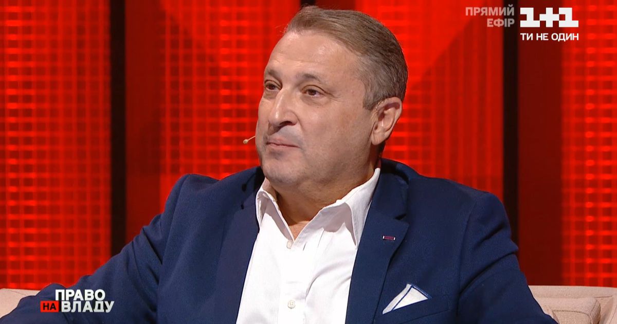 "ФБР их проверила, они смонтированы", — капитан ВМС США в отставке о "пленках Деркача"