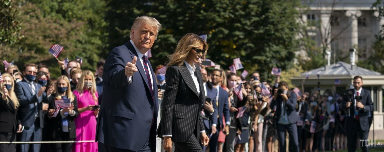 Дональд Трамп і його дружина Меланія захворіли на коронавірус