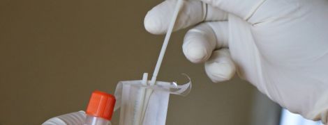Что делать, если вы заболели COVID-19: врач-иммунолог прописал четкий план действий