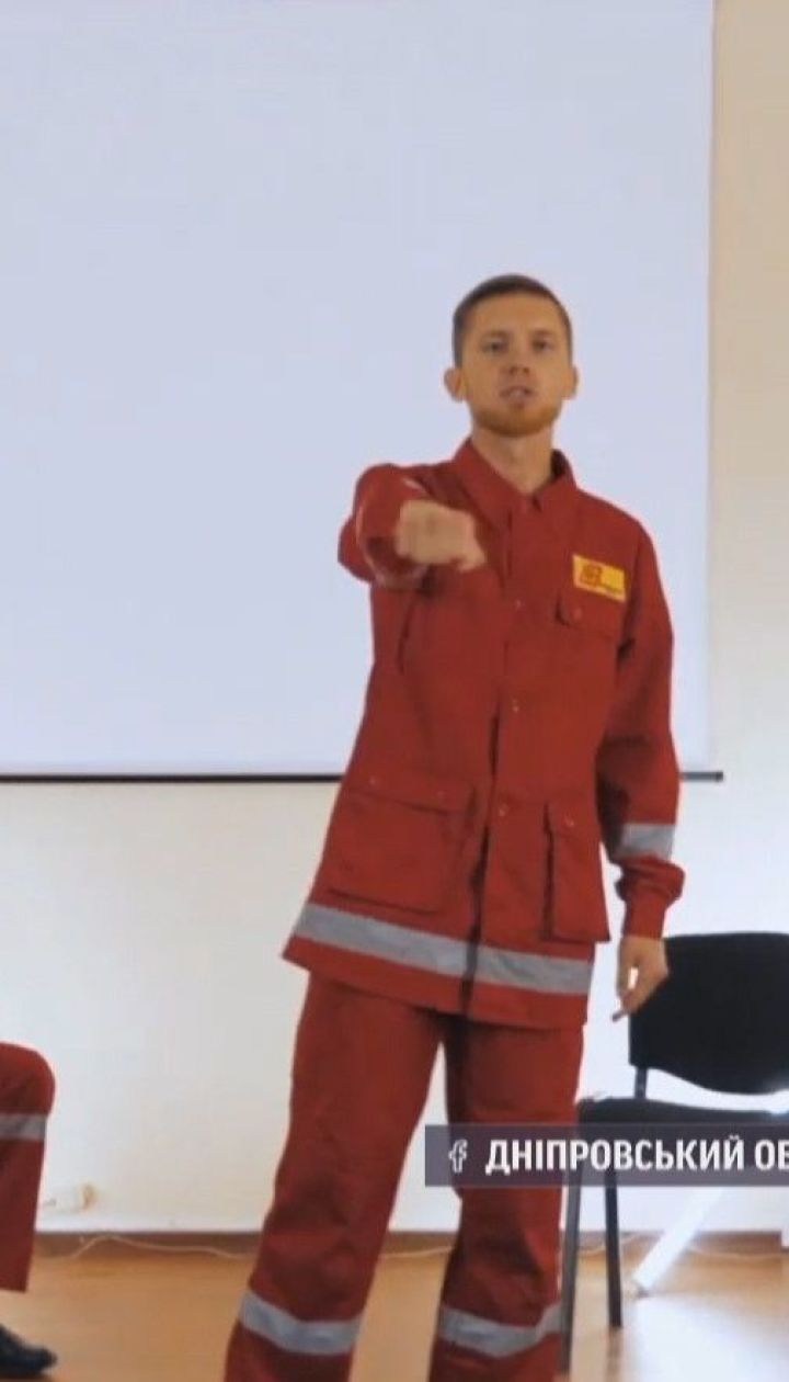 Днепровские медики сняли клип об оказании первой помощи до приезда "скорой"