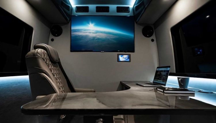 Mercedes-Benz Sprinter всередині
