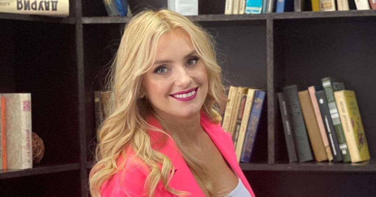 В вышиванках и с улыбками: Ирина Федишин показала фотографии со своими родителями