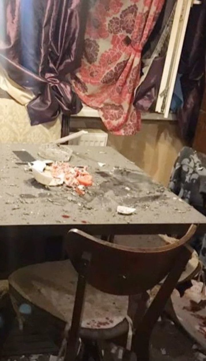В Луганской области двое мужчин решили разобрать гранату на кухне - в результате произошел взрыв