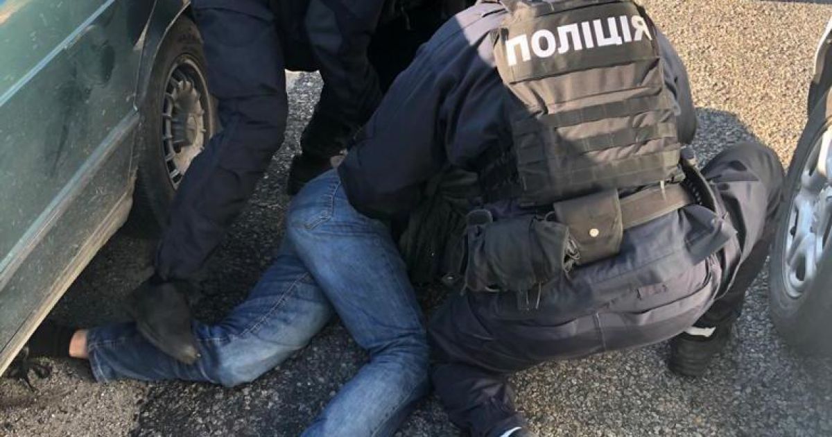 Під Дніпром троє чоловіків забили до смерті місцевого мешканця
