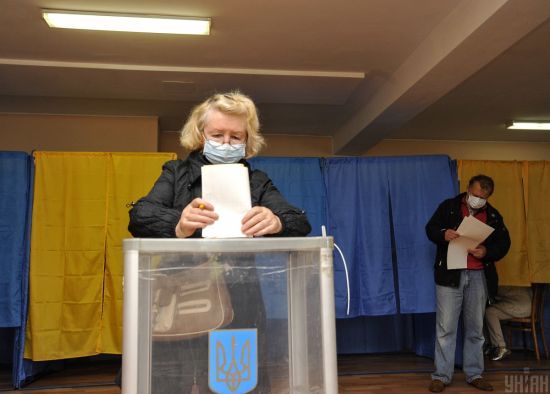Екзит-пол в Миколаєві: хто перемагає на місцевих виборах