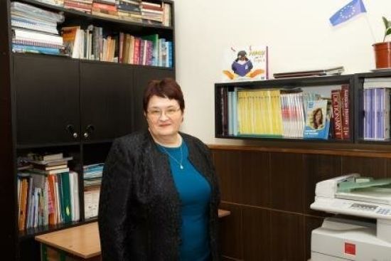 "Велике горе для родини": у Львів від коронавірусу померла заступниця директора гімназії