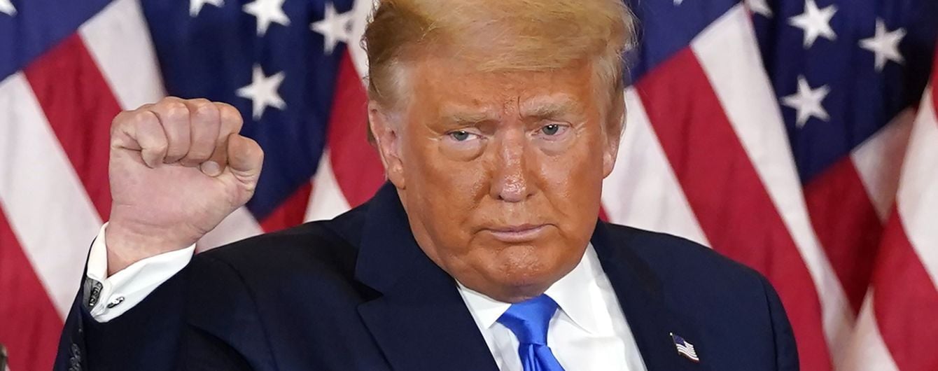 Президентські вибори у США: Трамп написав у Facebook, що переміг