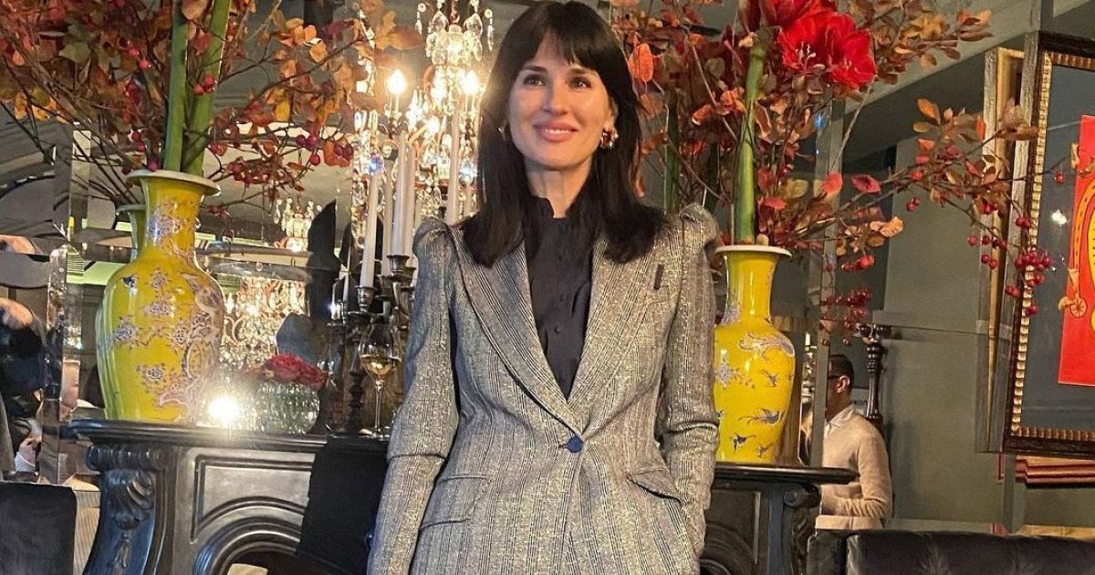У штанному костюмі і з сумкою Dior: стильна Маша Єфросиніна на вечірці