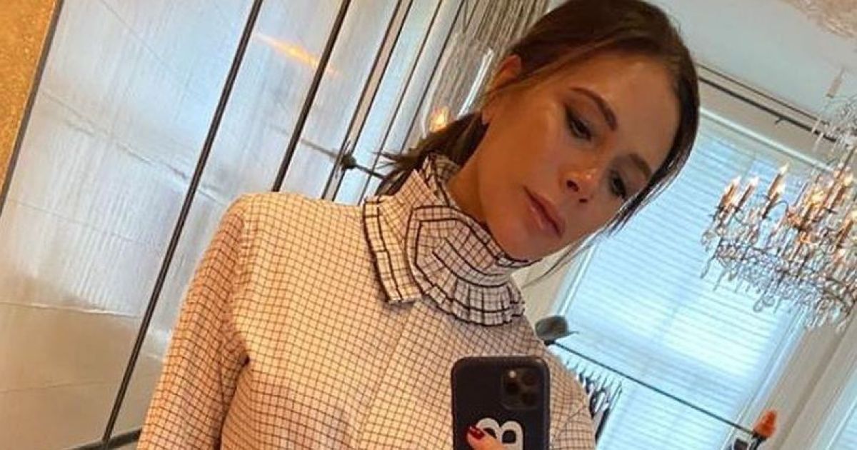 Произведение искусства: как создавалось свадебное платье Виктории Бекхэм за 100 тысяч долларов