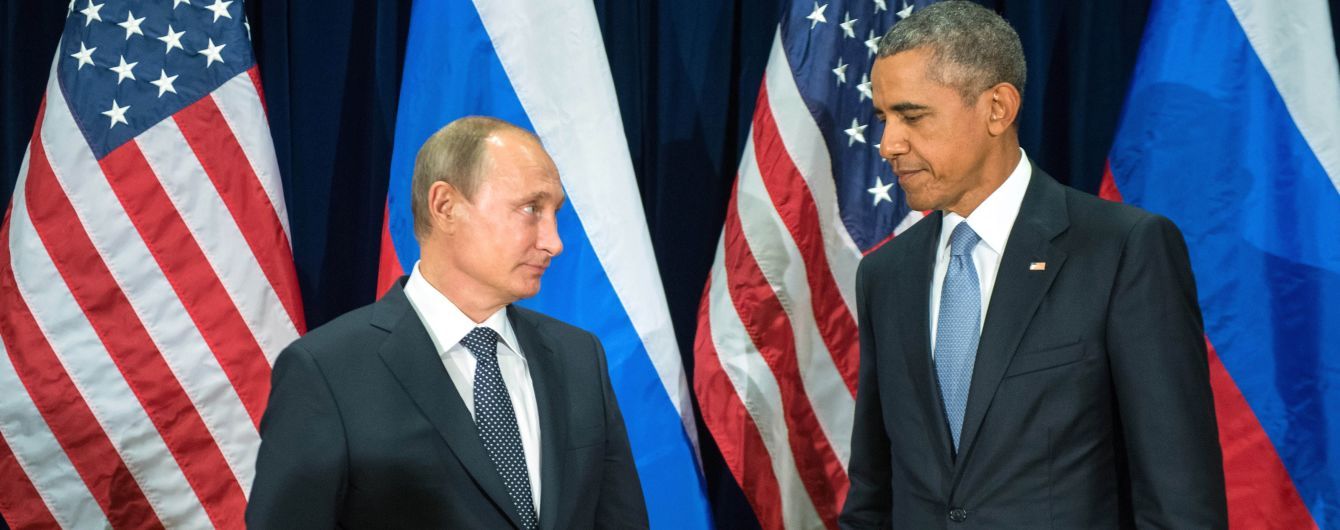 Обама в мемуарах назвал Путина "физически ничем не примечательной личностью" и рассказал, как выслушивал его тирады
