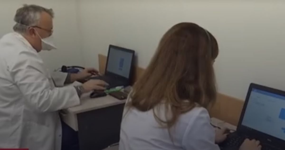 Медицина активно переходит в онлайн: почему такая возможность есть только в отдельных медучреждениях