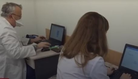 Медицина активно переходит в онлайн: почему такая возможность есть только в отдельных медучреждениях