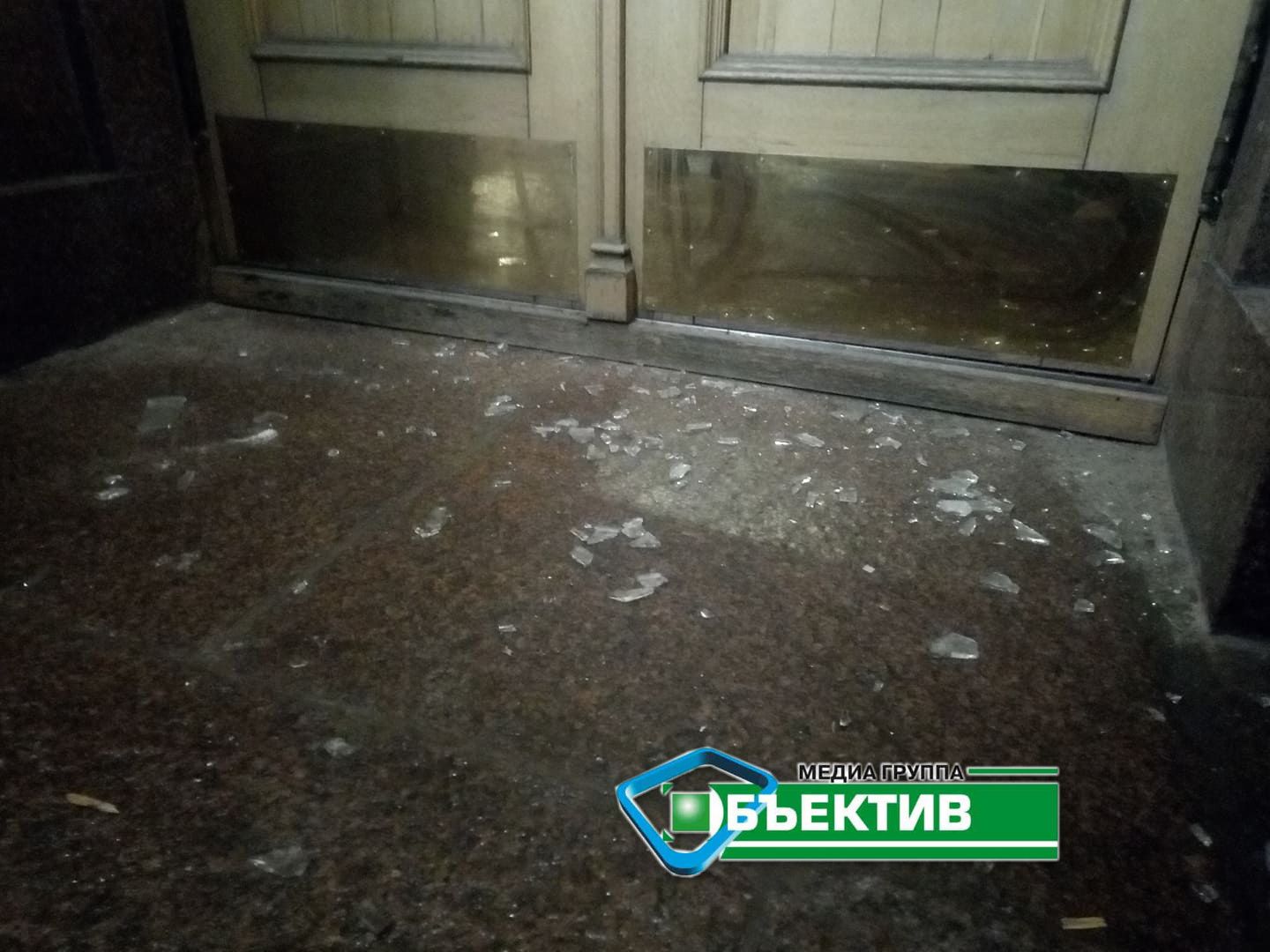 побиті шибки в Харківській ОДА_2