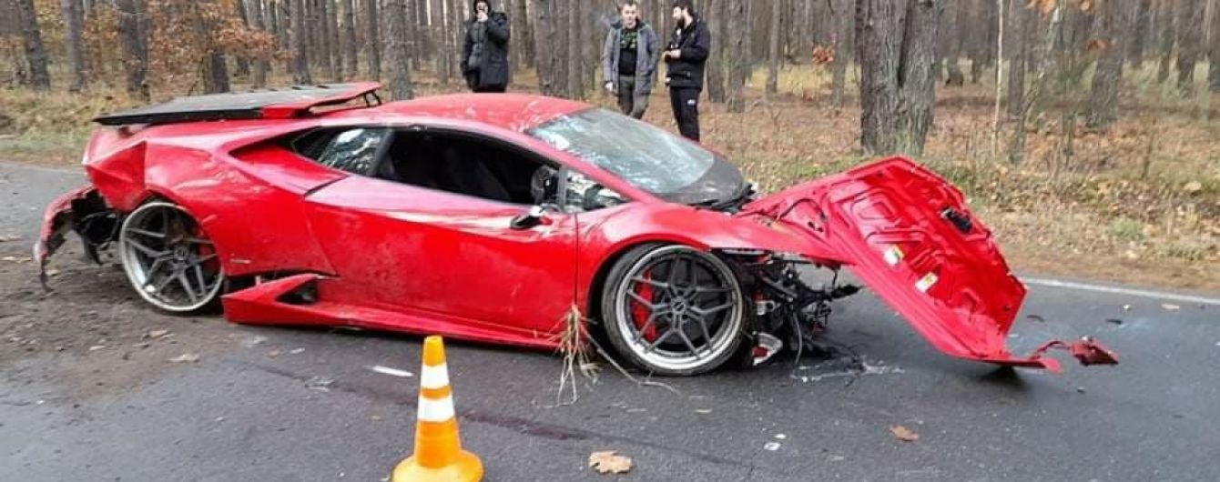 В Киевской области во время съемок фильма разбили суперкар Lamborghini Huracan