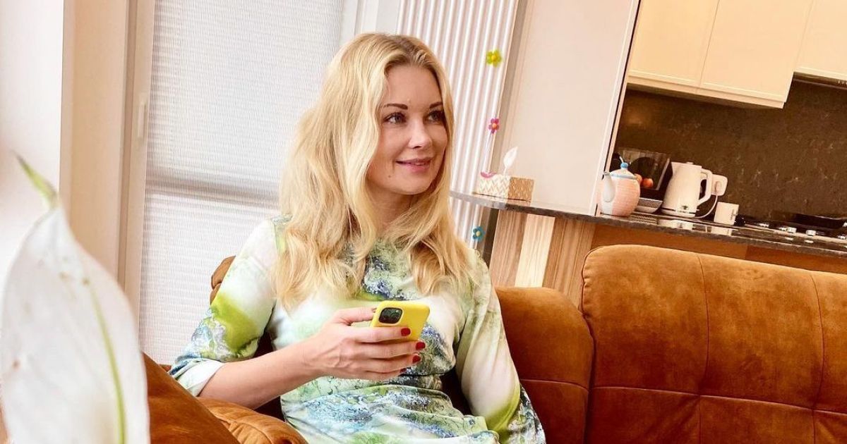Лідія Таран у піжамі та з шуруповертом показала, як самотужки зібрала меблі